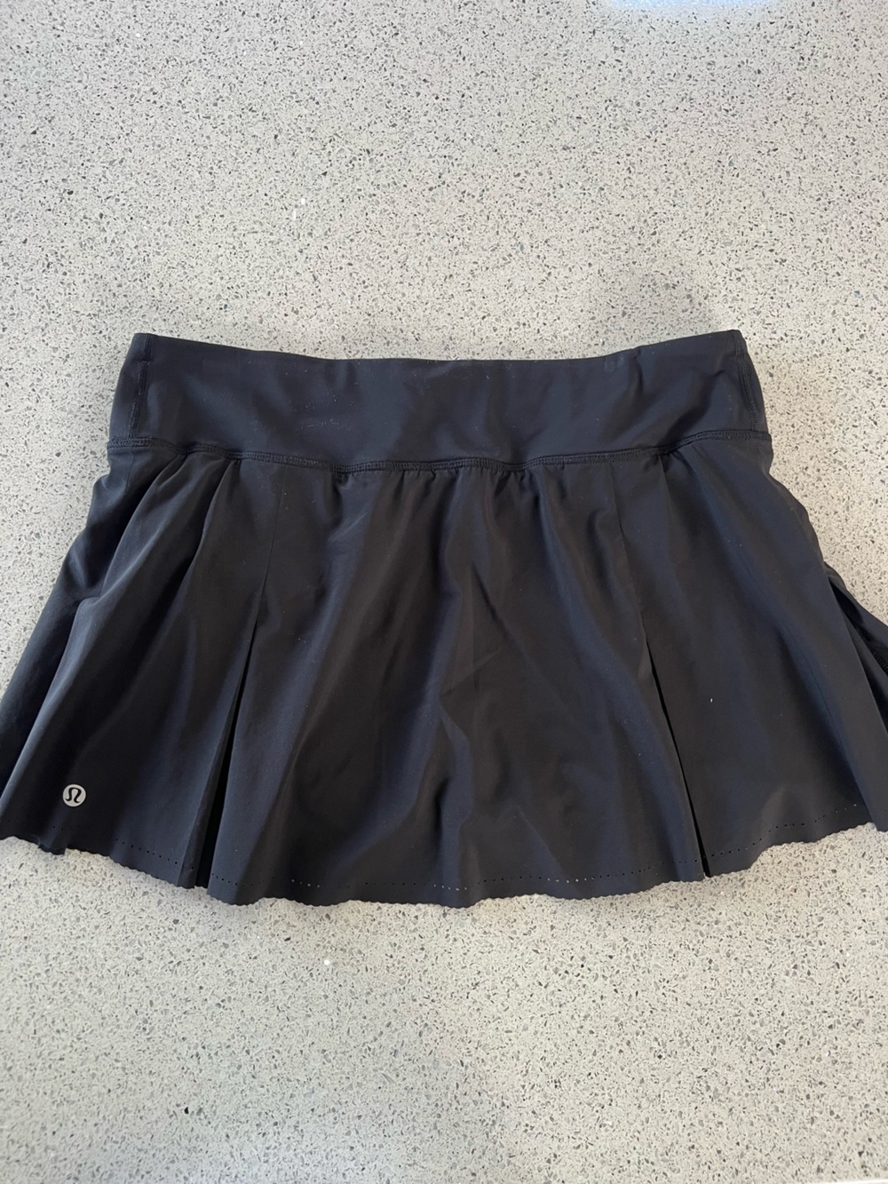 Lululemon pleated tennis skirt